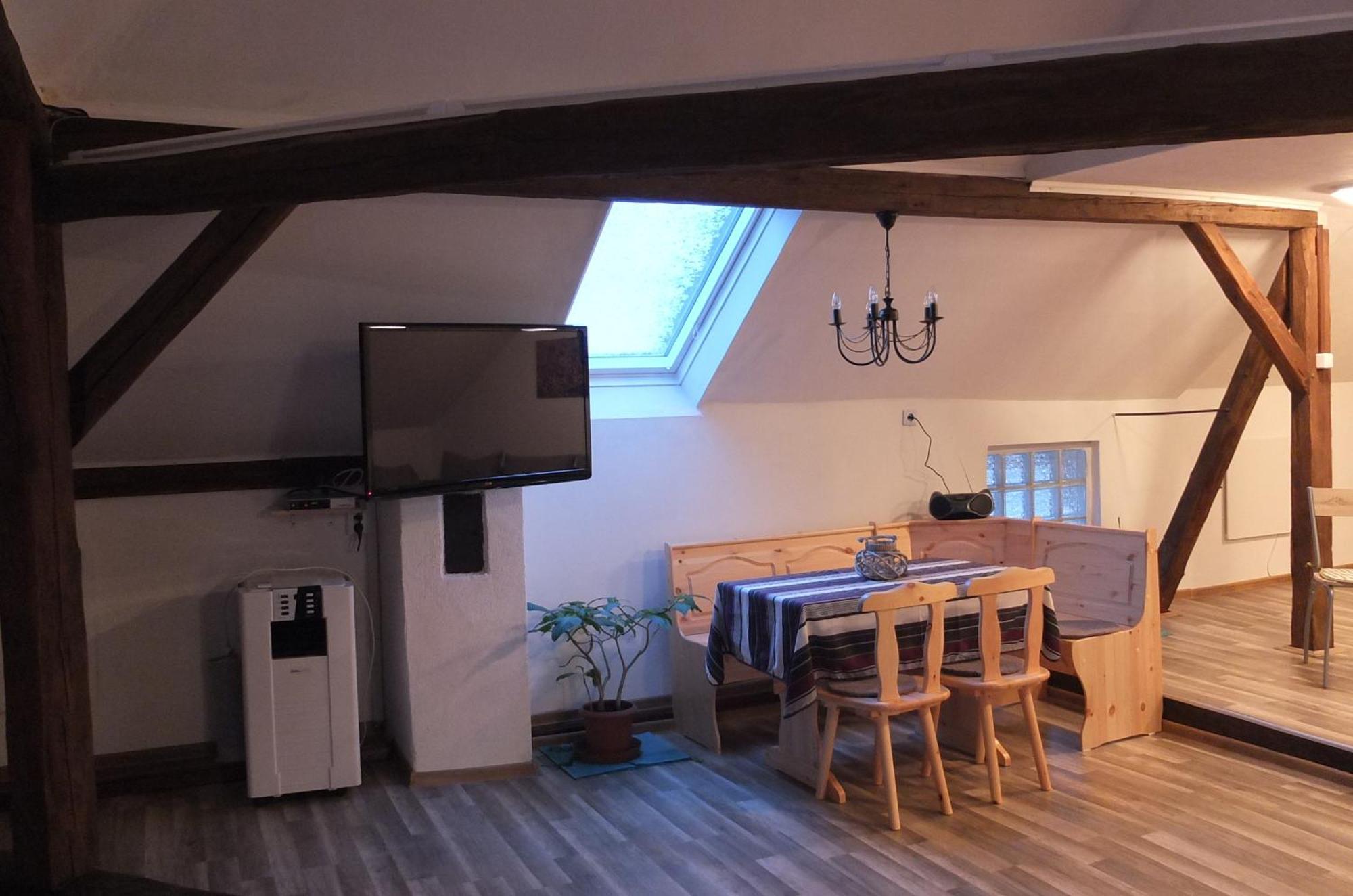 Apartman75 Tisnov Kamer foto