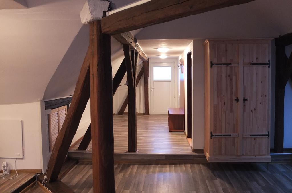 Apartman75 Tisnov Kamer foto